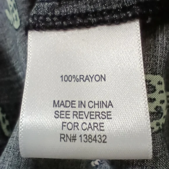 ModCloth Cafe au Soleil Top in Black Cactus print - Picture 4 of 10